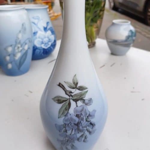 Skøn lille porcelæns vase fra Bing og Grøndahl.