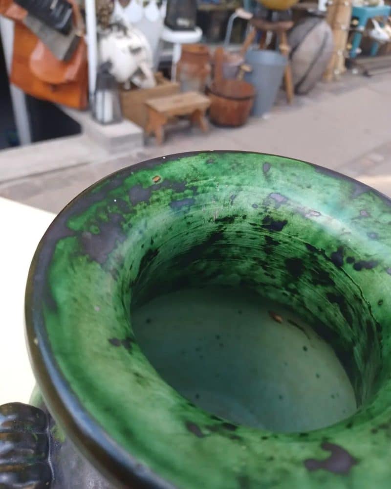 Fantastisk grøn keramik urne eller krukke fra Nittsjö
