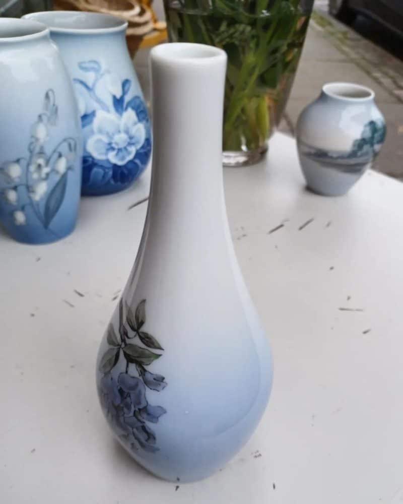 Skøn lille porcelæns vase fra Bing og Grøndahl.
