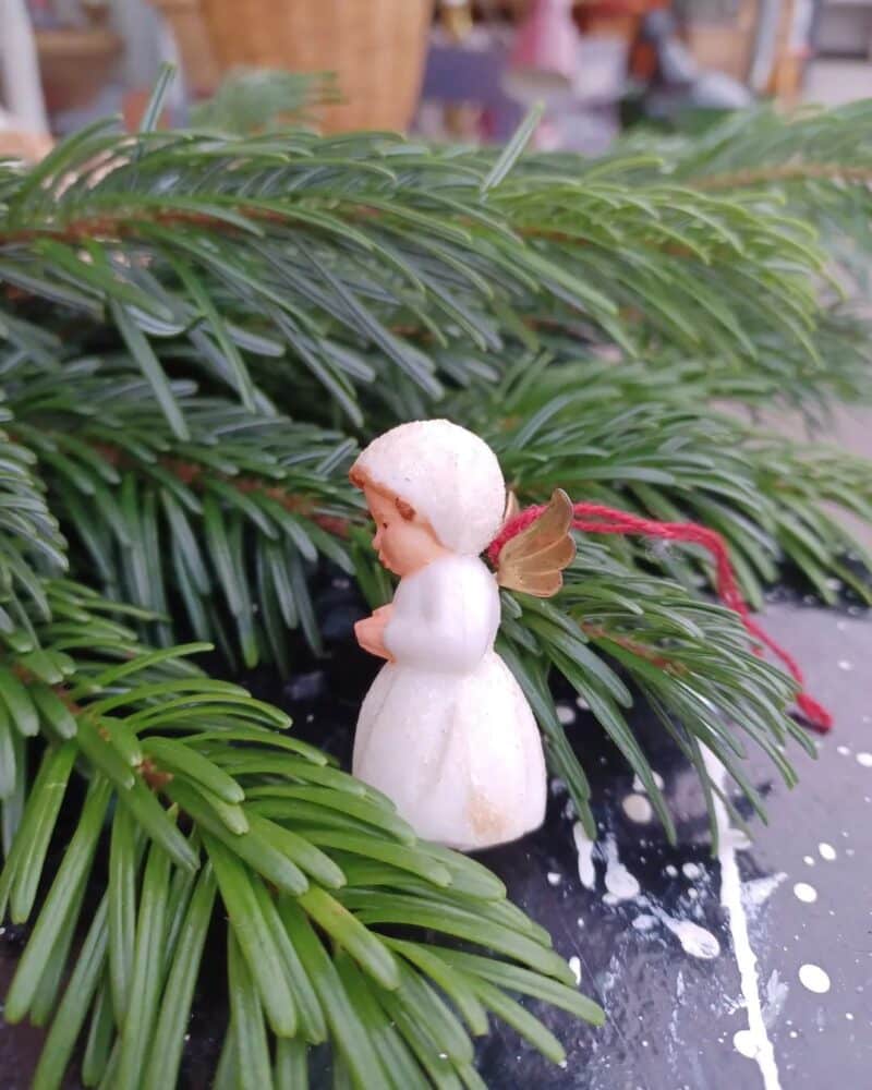 Utrolig skøn lille engel til at hænge på juletræet