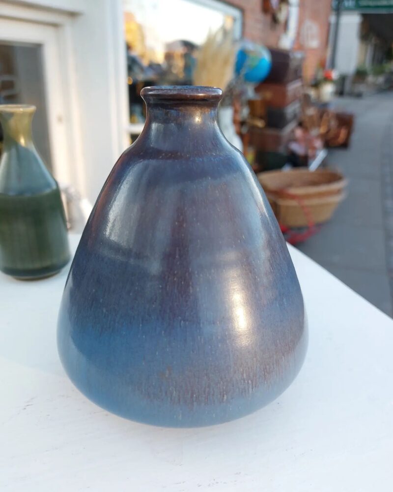 Fantastisk flot keramik vase i super smuk glasur fra Höganäs.