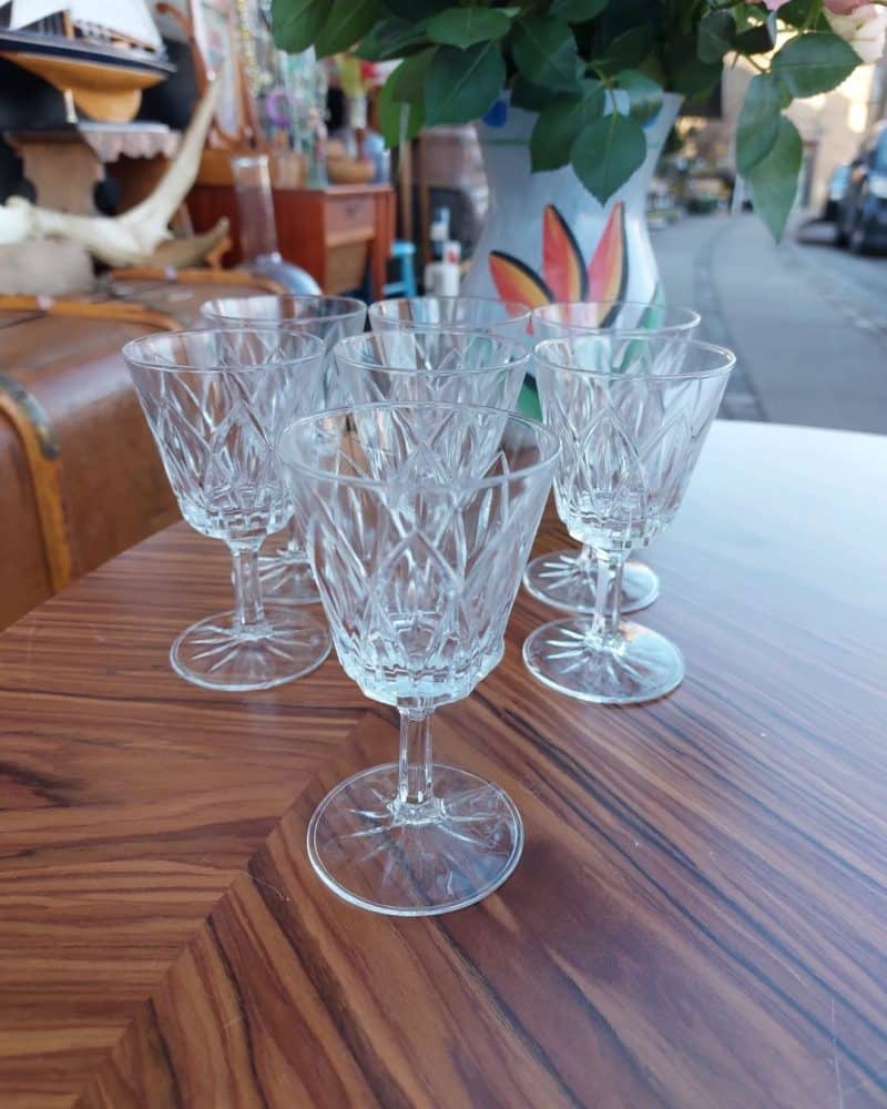 Super smukke gamle krystal portvins glas muligvis franske Reims Harlekin glas.