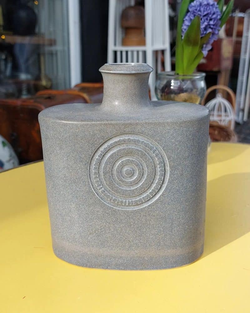 Fantastisk flot grå keramik vase. 