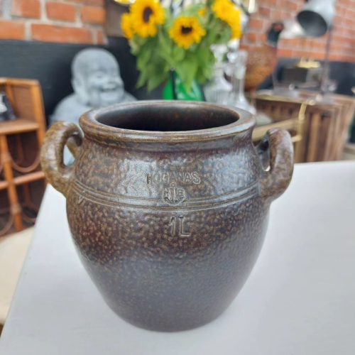 Flot 1 liters keramik syltekrukke med øre fra Höganäs.