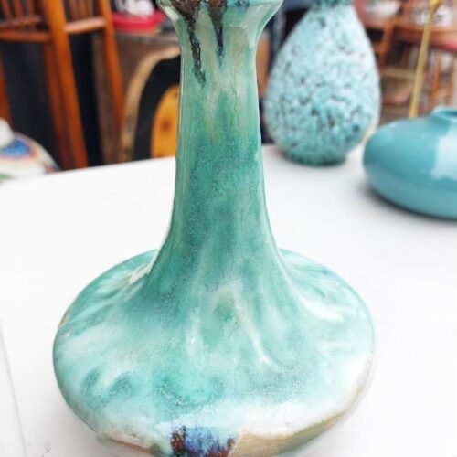 Fantastisk keramik vase med lyseblå/turkis glasur.